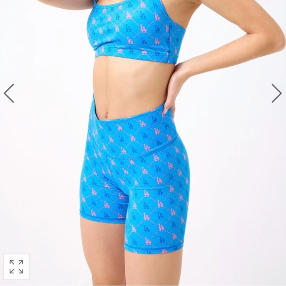 NWT Terez MLB Los Angeles Dodgers TLC Printed High-Waisted Bike Shorts Size XL - Picture 9 of 9